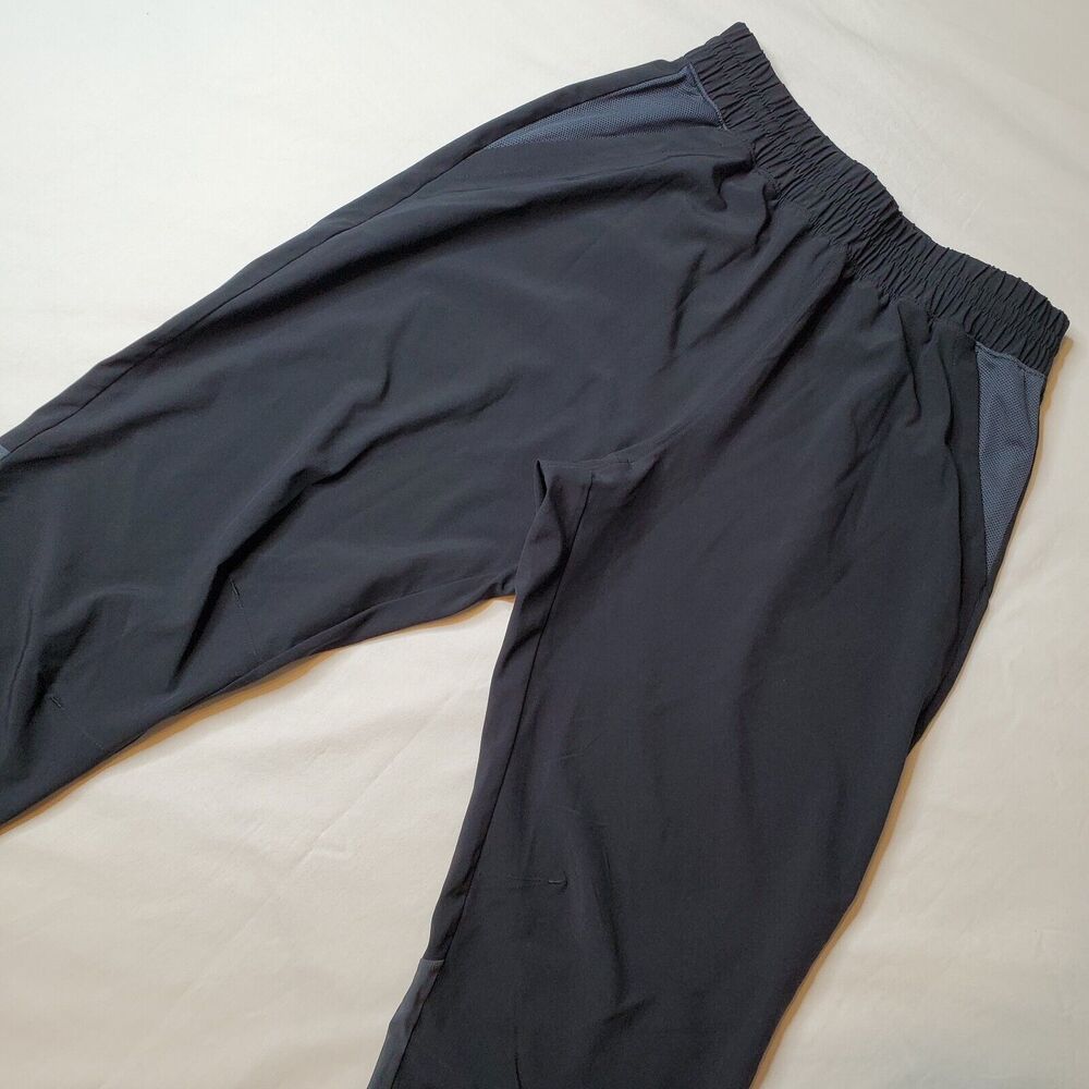 Under Armour Mens Size M Squad Warm Up Pants Athletic Stretch Black 1343181